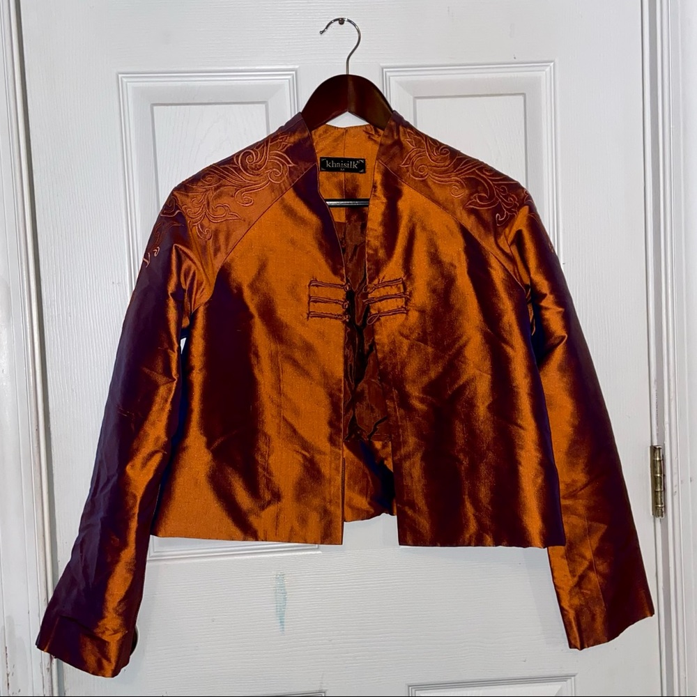 Khaisilk Cropped Embroidered Jacket